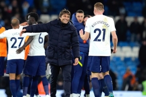 孔蒂：我在热刺曾大肆庆祝进军欧冠，但这其实不是值得庆祝的东西